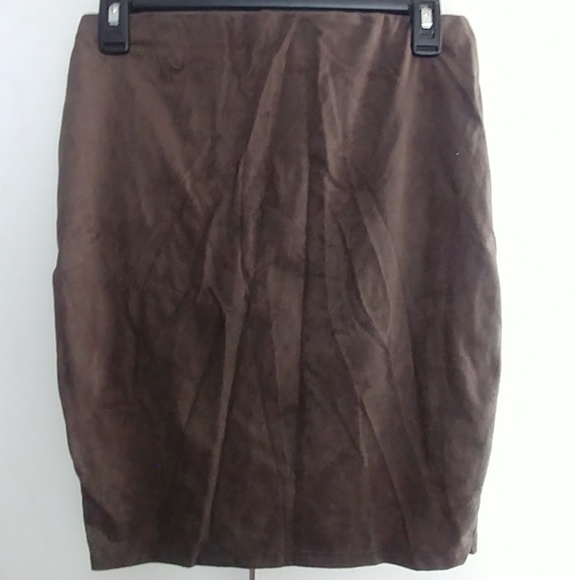 NWT Windsor Olive Suede Mini Skirt - Picture 2 of 2
